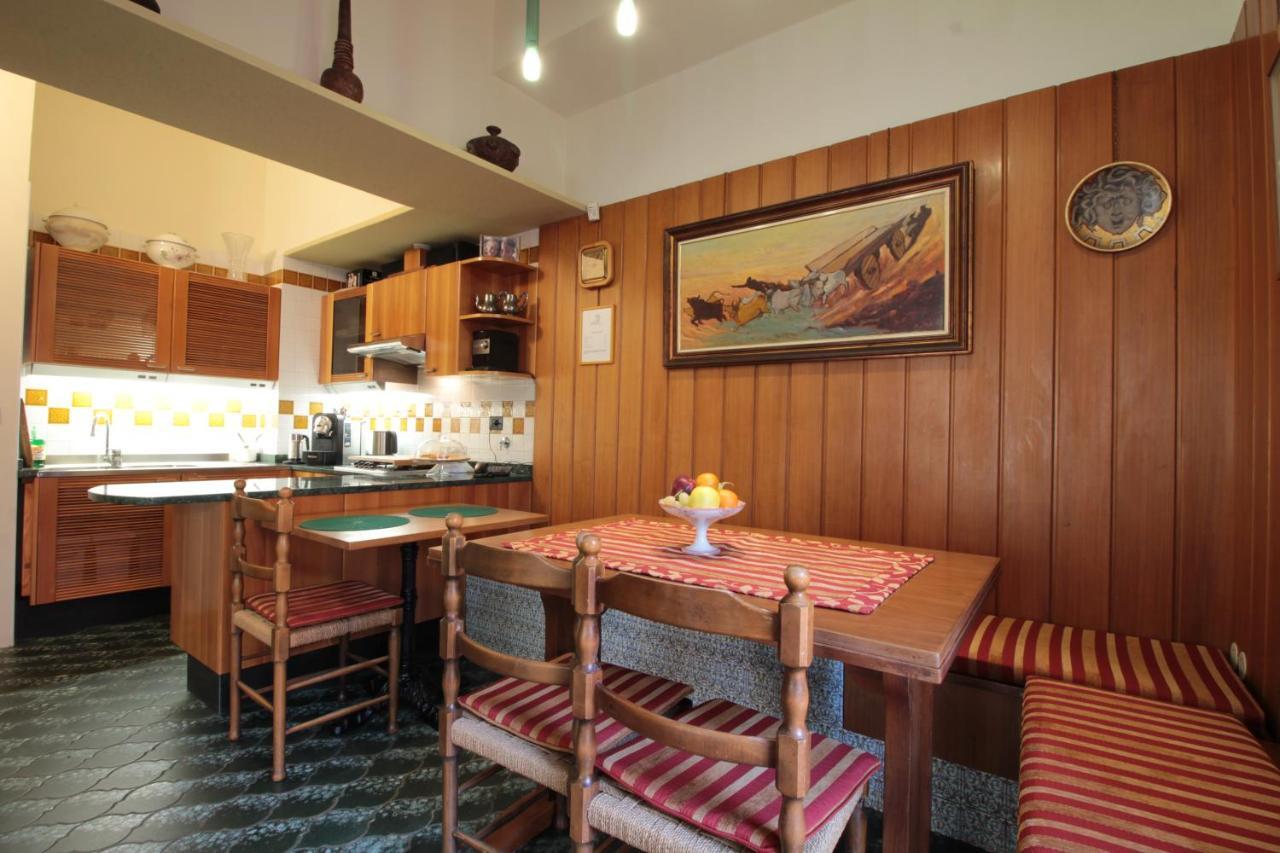 Couette-café Mirella Bordighera
